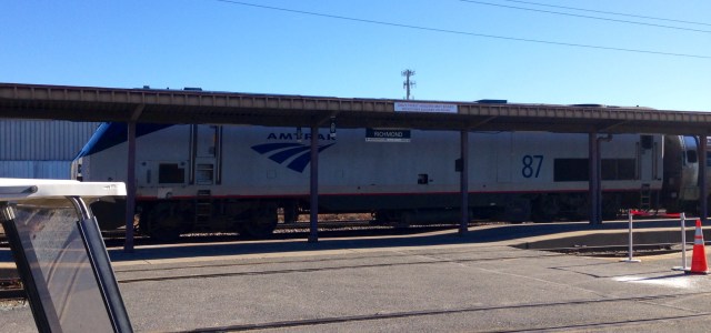 Amtrak locomotive #87, a P42DC