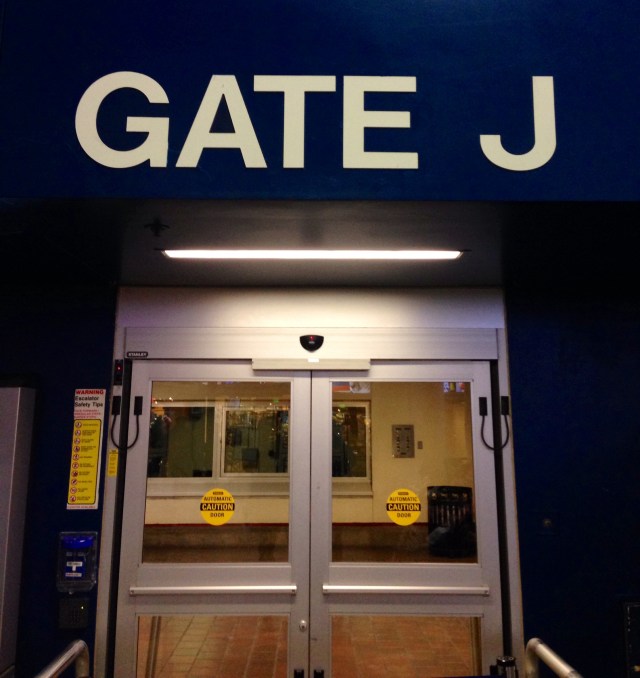 Included in the price of Business Class tickets is personalized service: 