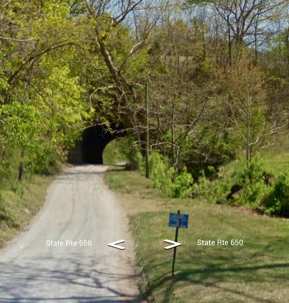 Tunnel under the train tracks