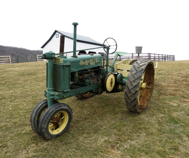 Air conditioned tractor cab from back in the old days 