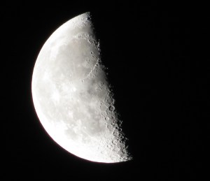 Last quarter moon
